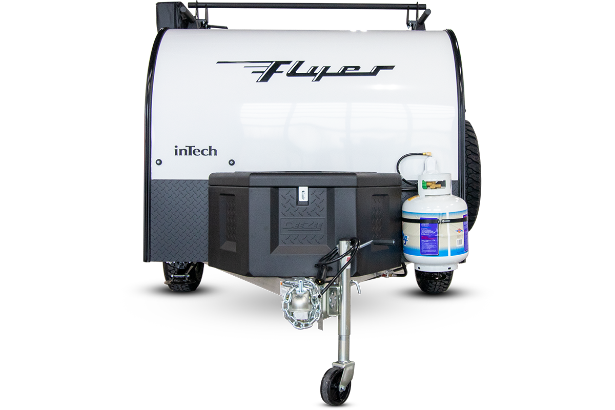 Flyer Pursue camper exterior