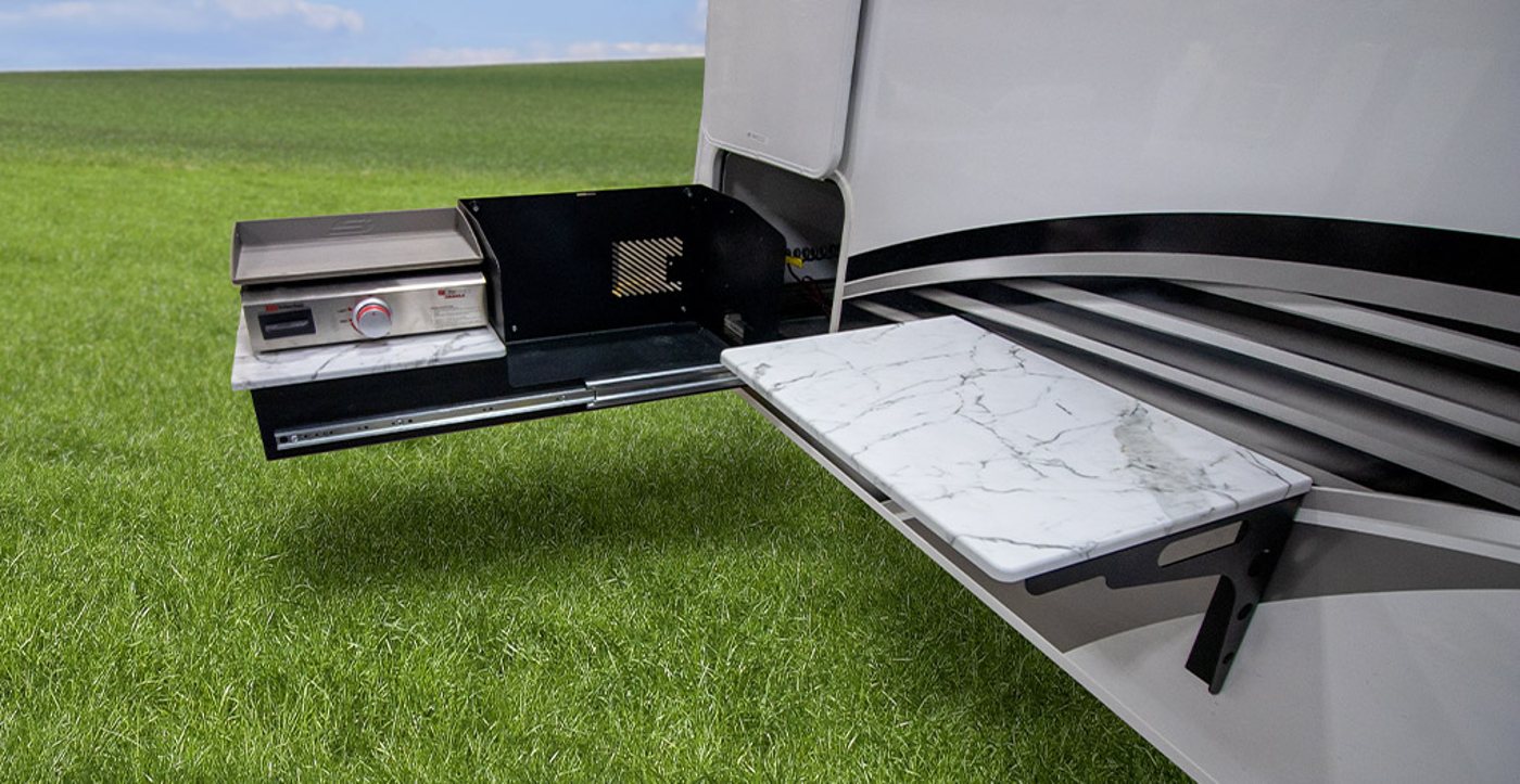 Aucta Willow Slide-out Kitchen