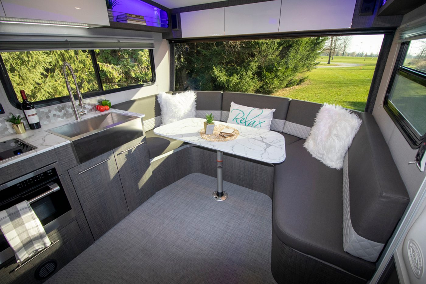 lightweight spacious design travel trailer