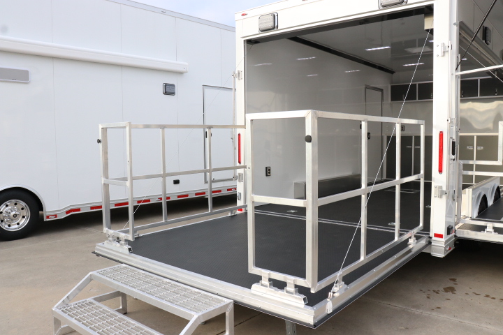intech trailers