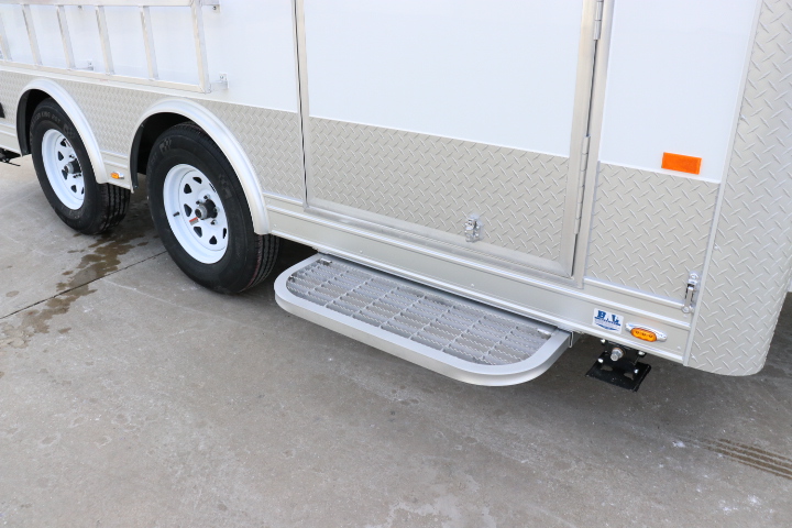 intech trailers