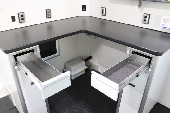 intech trailers