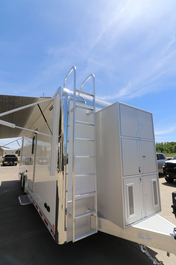 intech trailers
