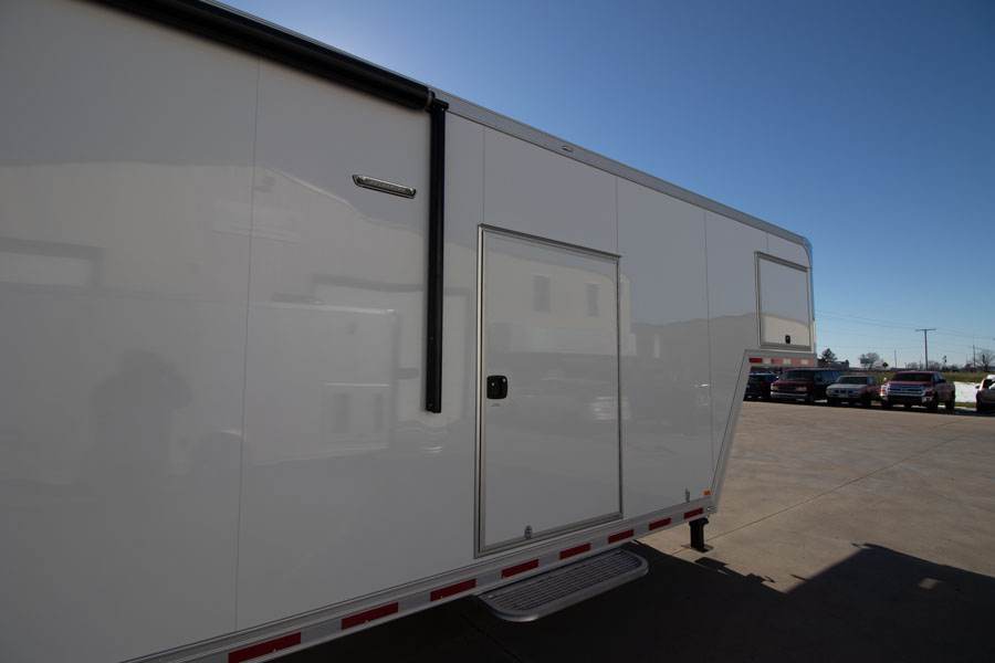 intech trailers