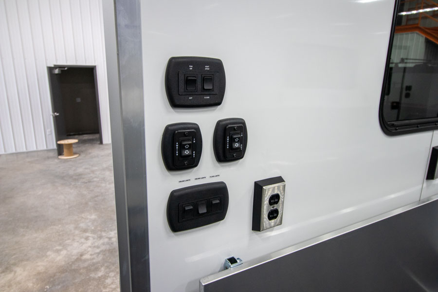 intech trailers