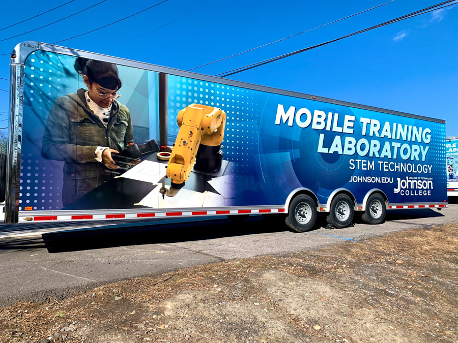 intech trailers