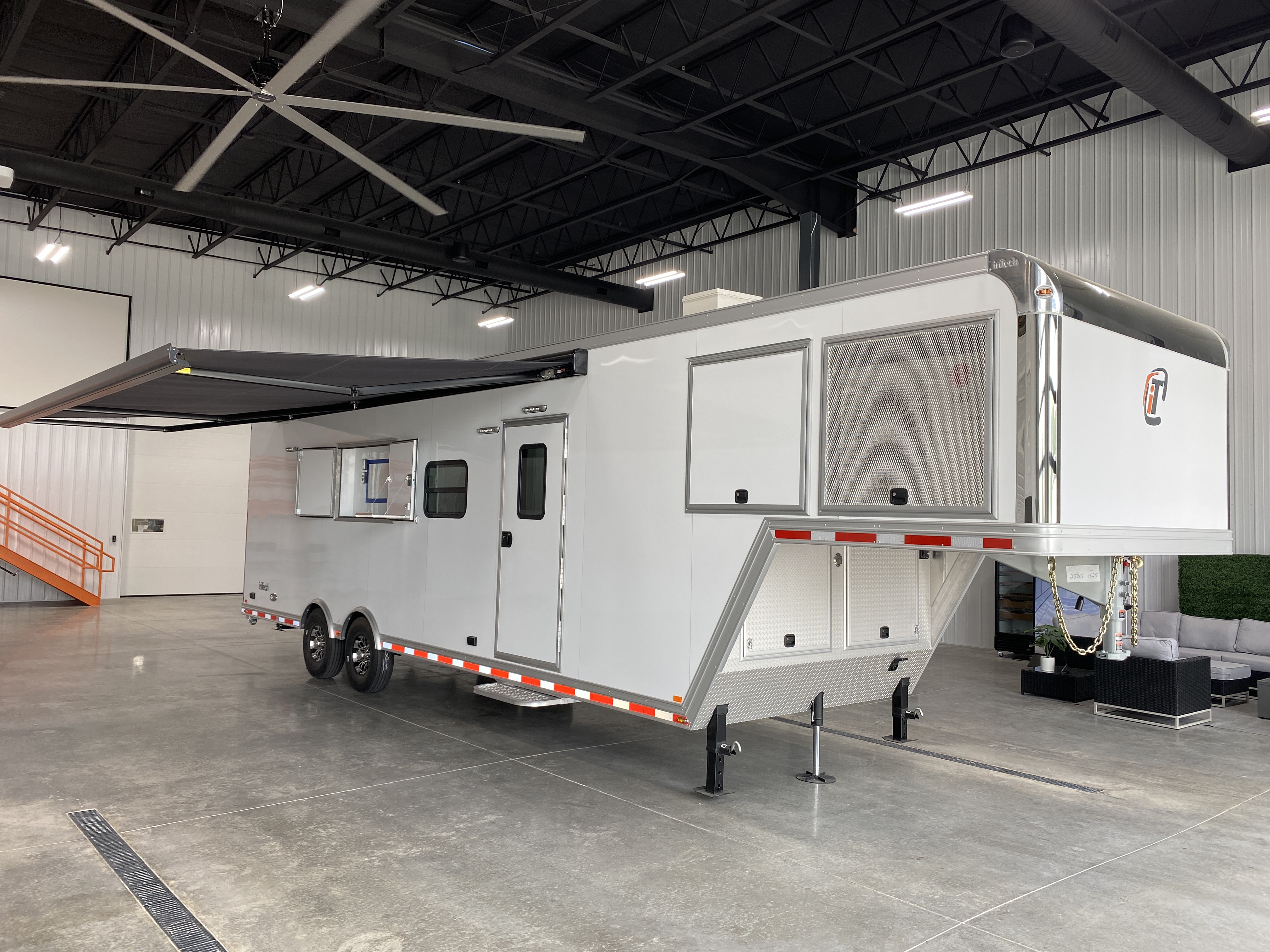 intech trailers