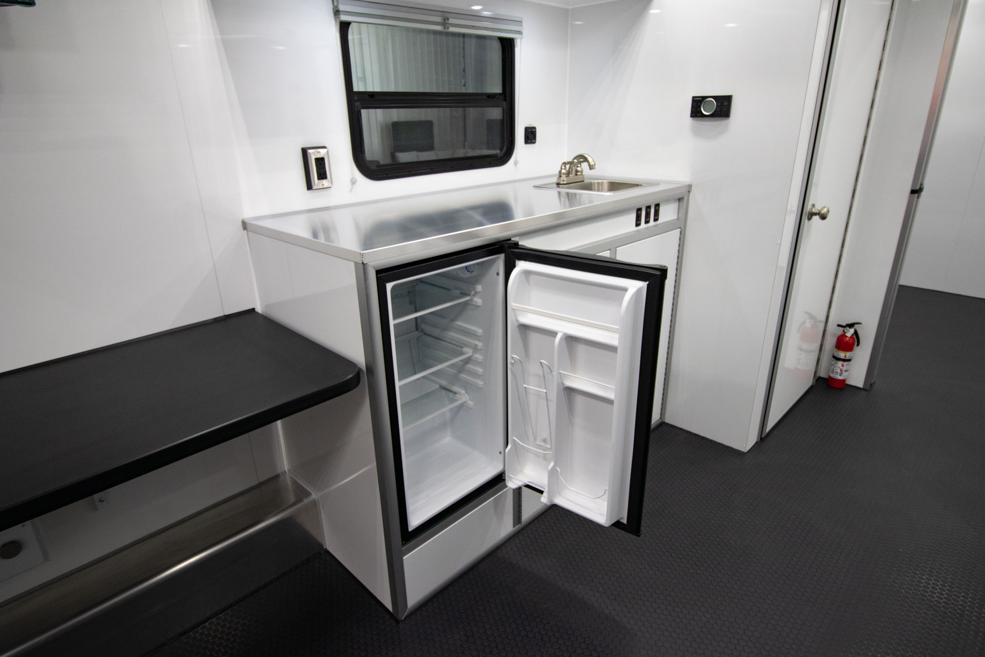 intech trailers