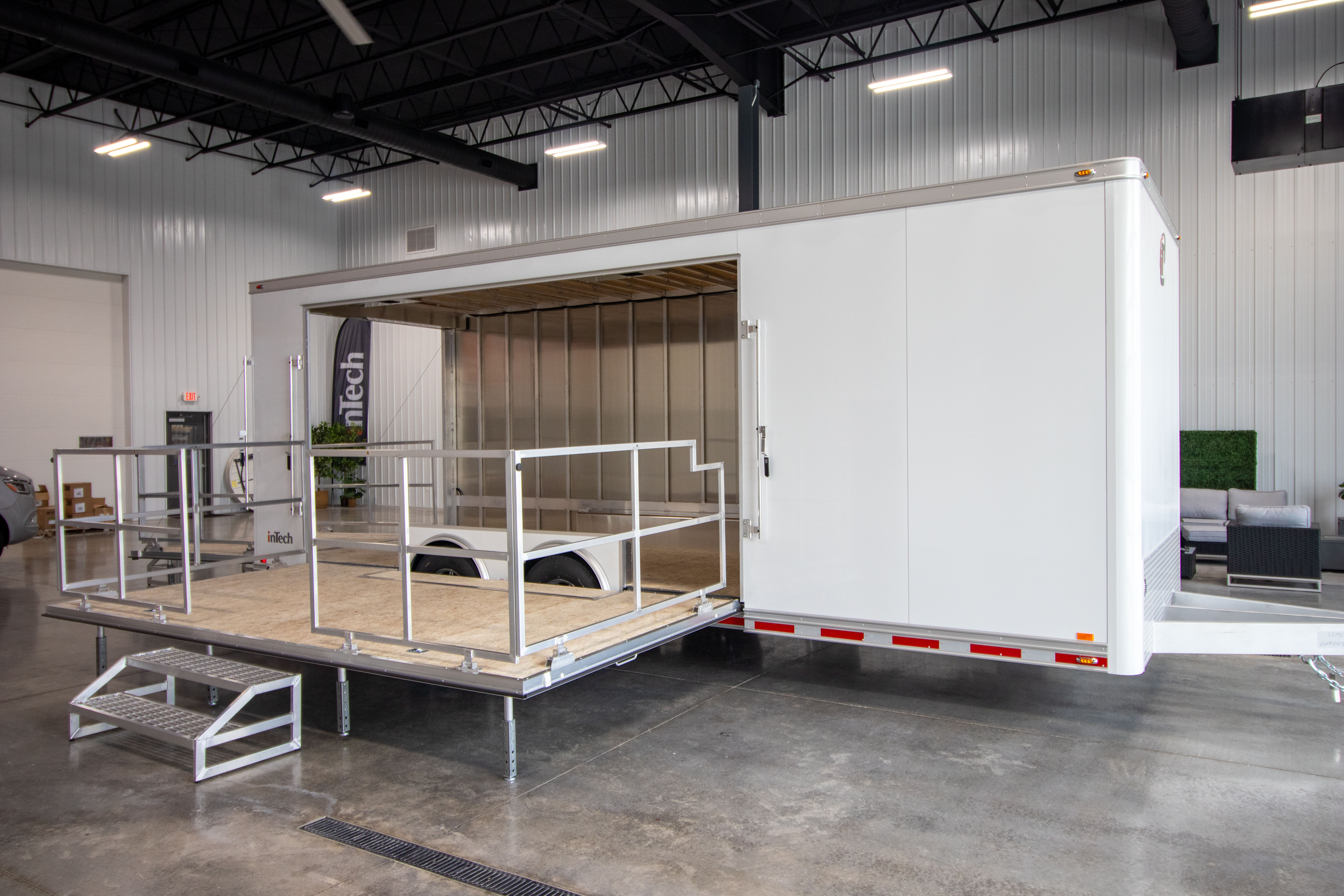 intech trailers