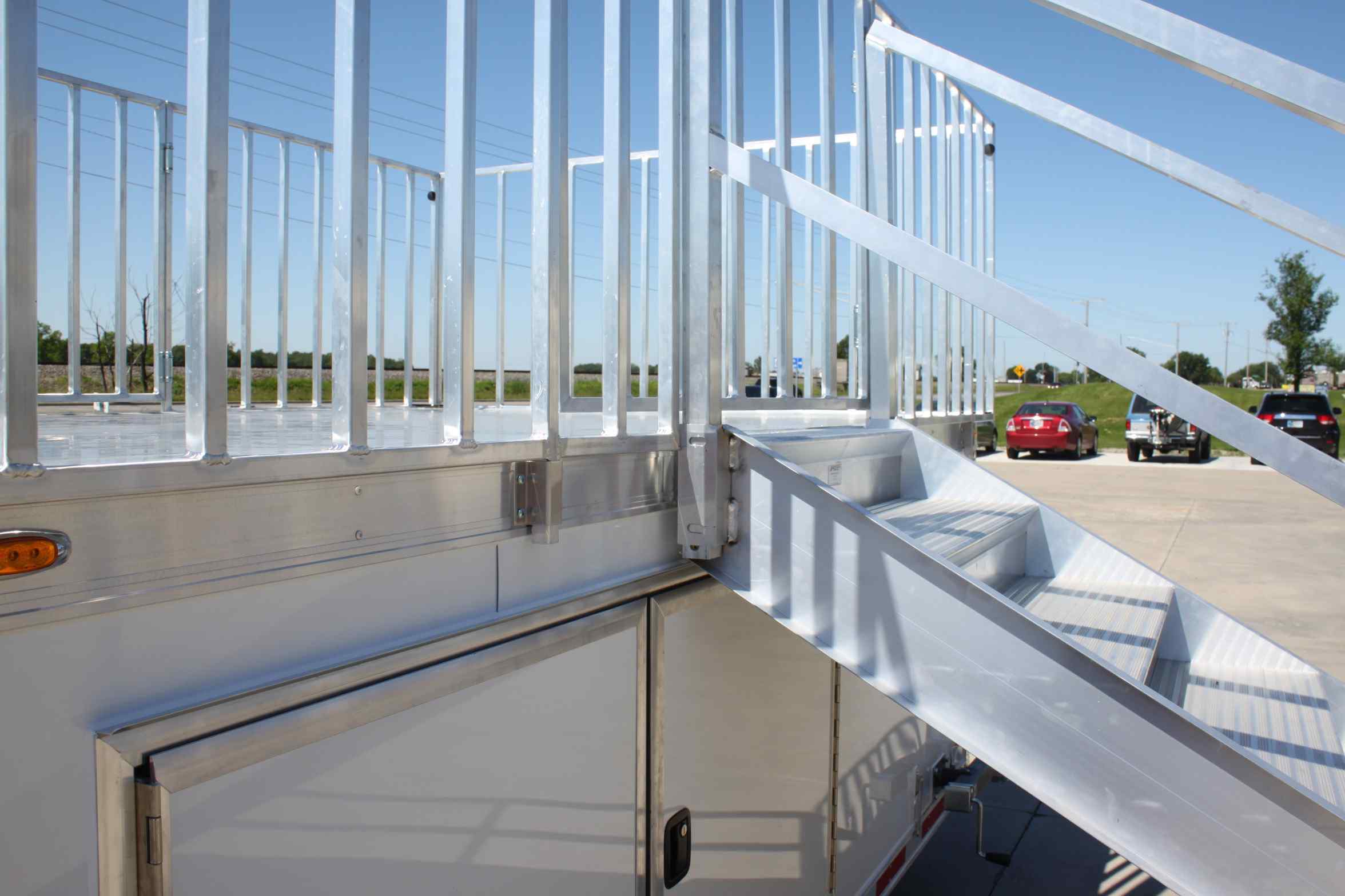 intech trailers