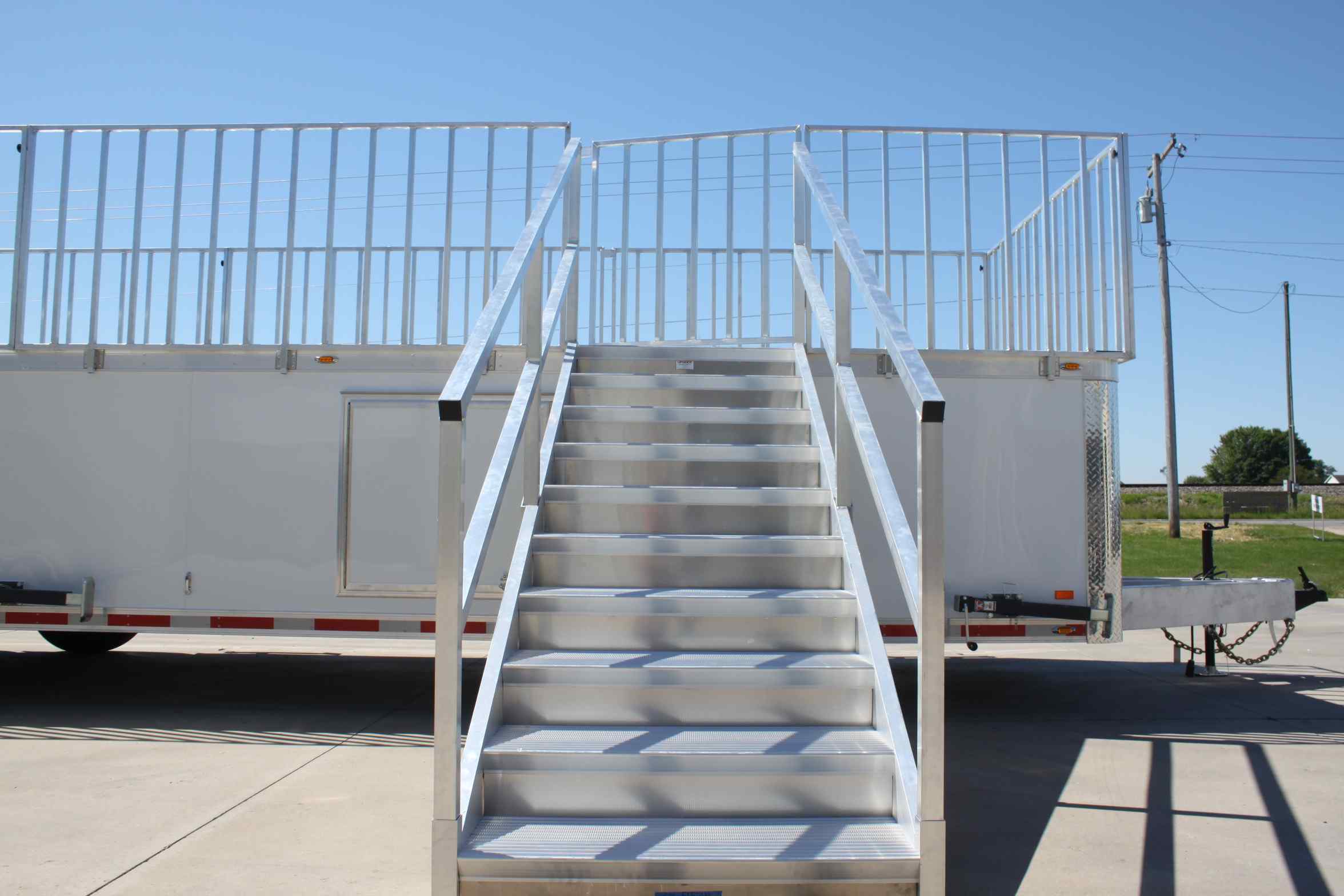 intech trailers