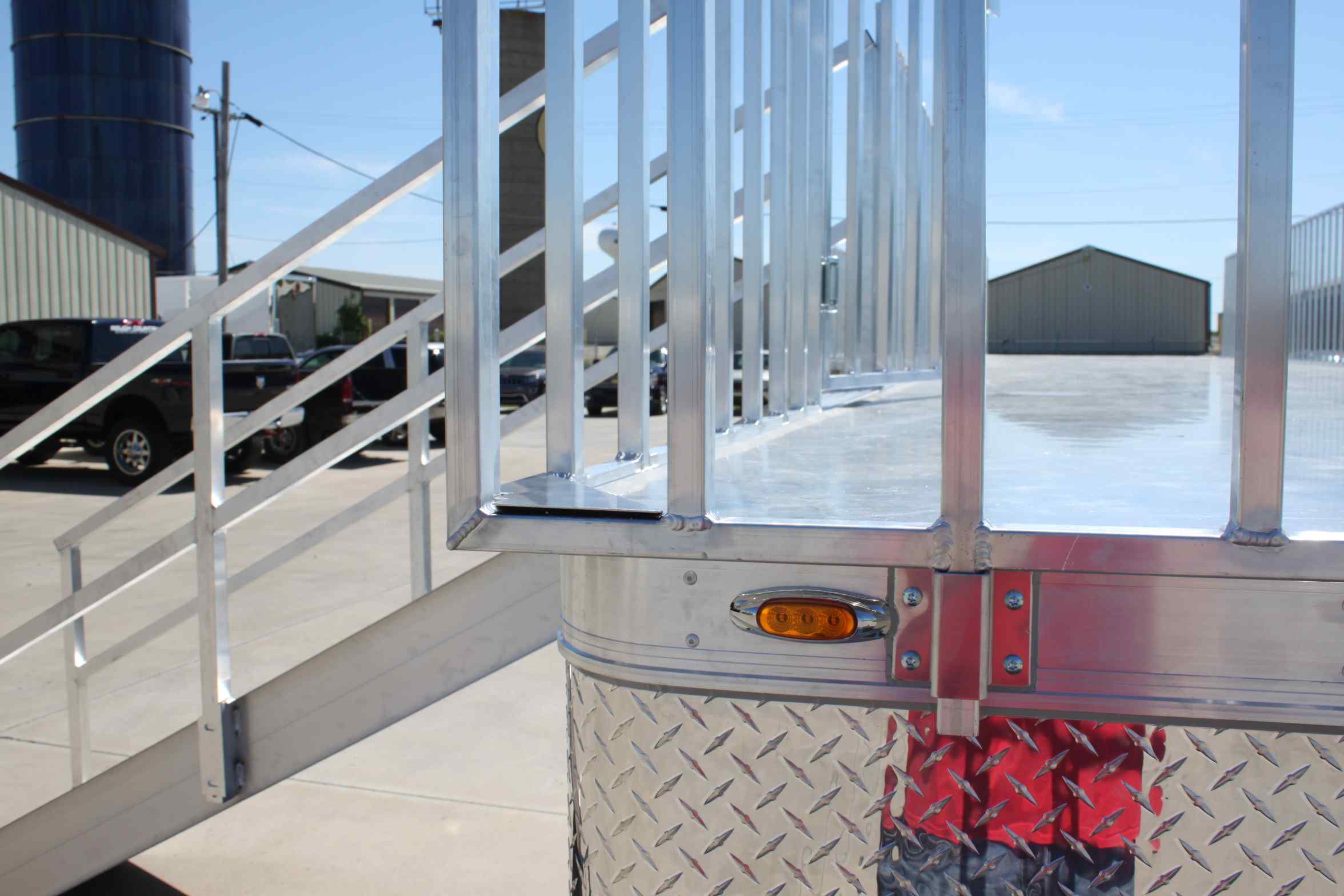 intech trailers