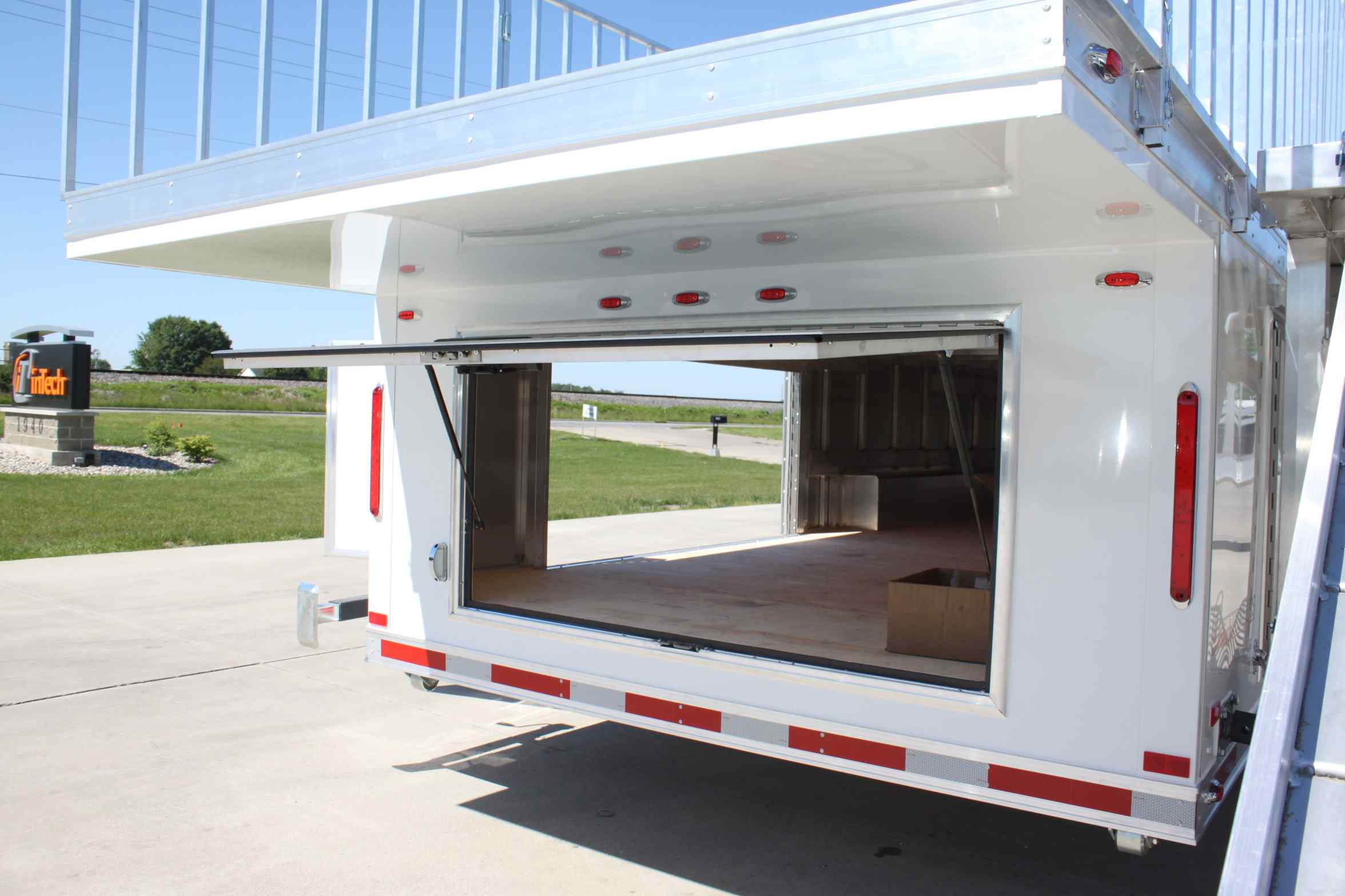 intech trailers