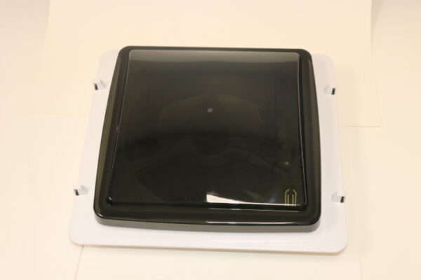 MaxxAir Vent w/ Rain Sensor