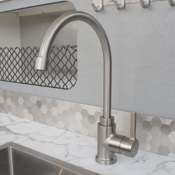 Single Handle Kitchen Faucet