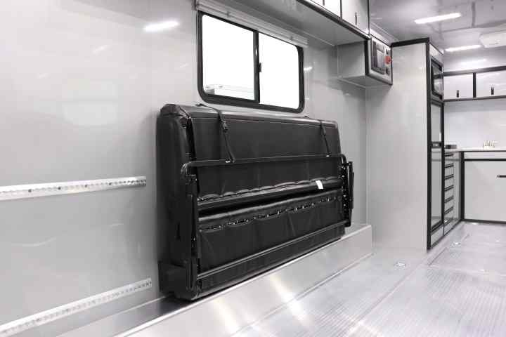 inTech Gooseneck Trailer