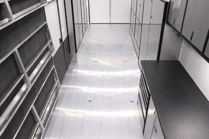 inTech Gooseneck Trailer