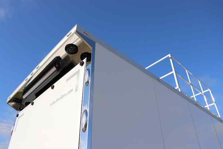 inTech Gooseneck Trailer