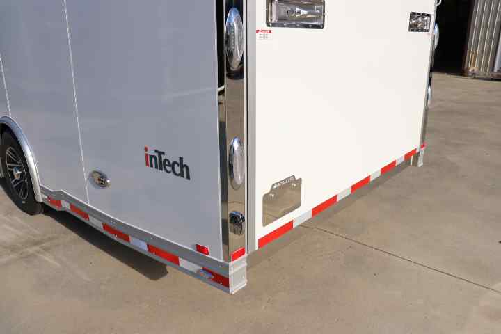 inTech Gooseneck Trailer