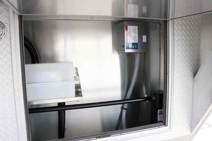 inTech Gooseneck Trailer