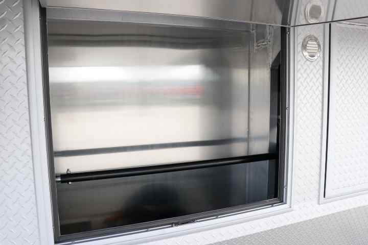 inTech Gooseneck Trailer