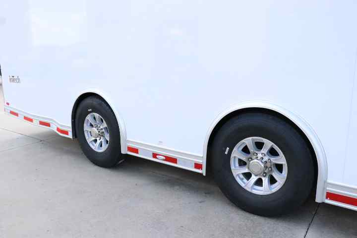 inTech Gooseneck Trailer