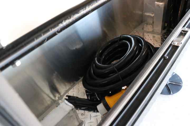 inTech Gooseneck Trailer