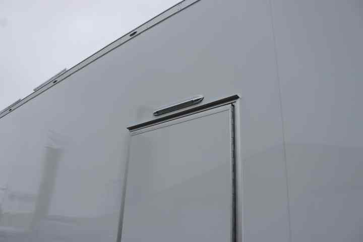 inTech Gooseneck Trailer