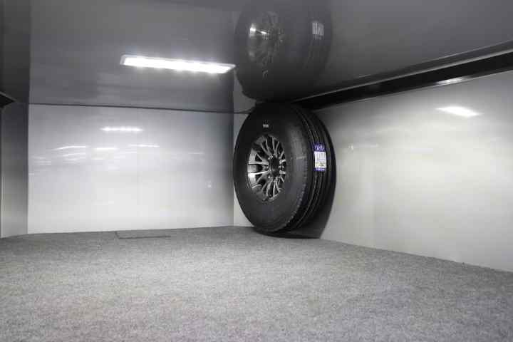 inTech Gooseneck Trailer