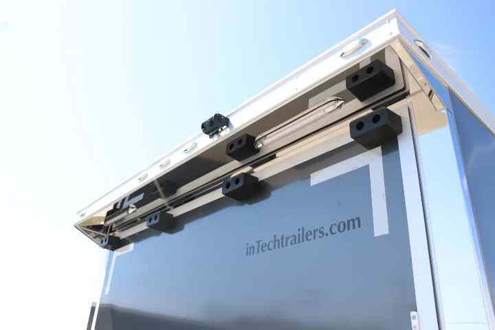 inTech Gooseneck Trailer