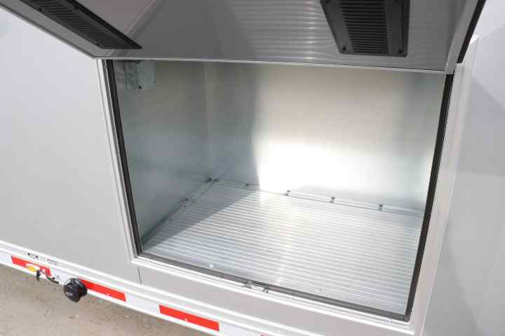 inTech Gooseneck Trailer
