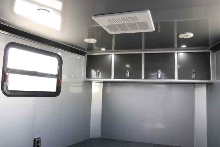 inTech Gooseneck Trailer