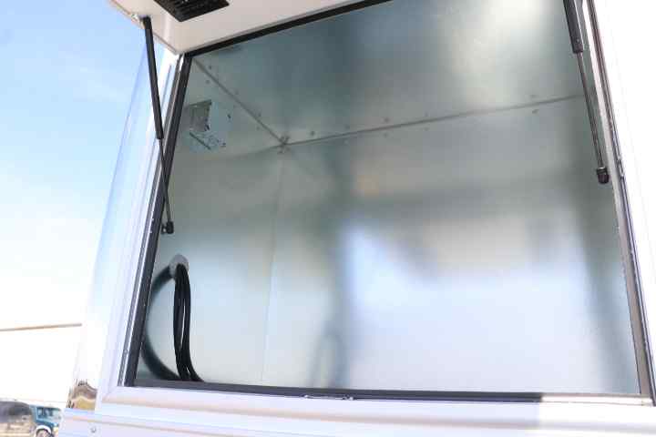 inTech Gooseneck Trailer