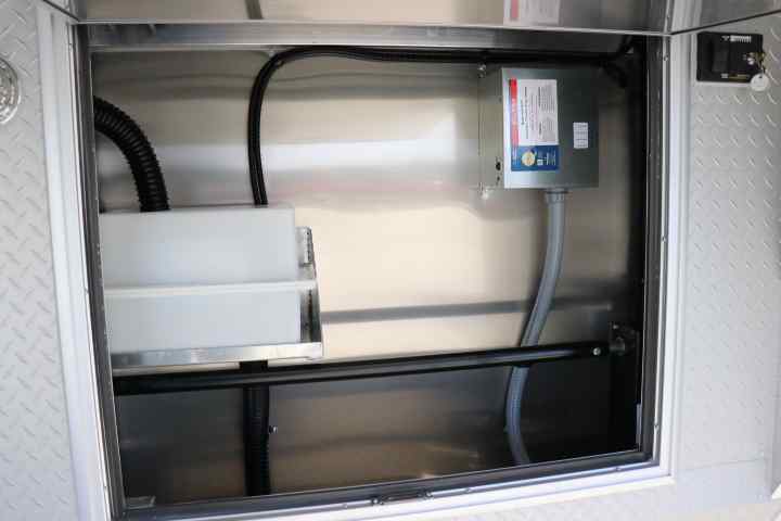 inTech Gooseneck Trailer