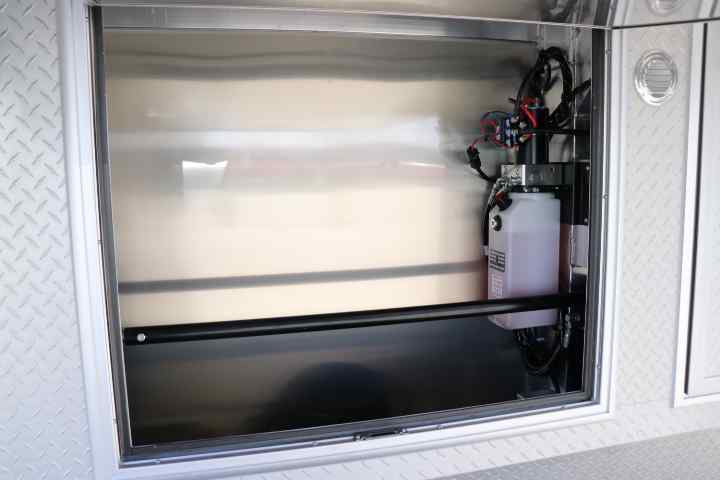 inTech Gooseneck Trailer