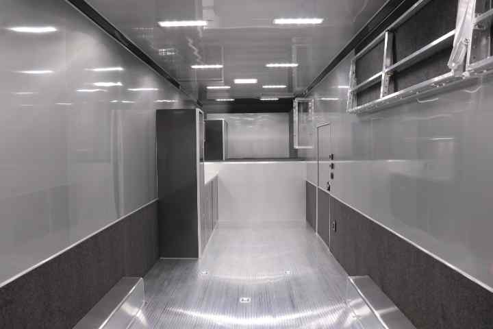 inTech Gooseneck Trailer