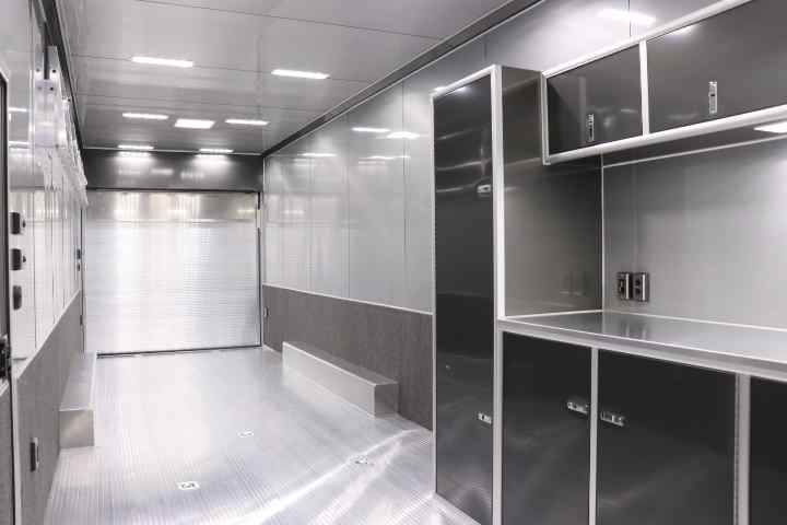 inTech Gooseneck Trailer