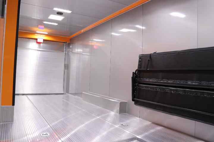 inTech Gooseneck Trailer