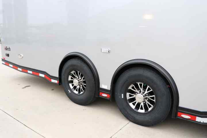 inTech Gooseneck Trailer