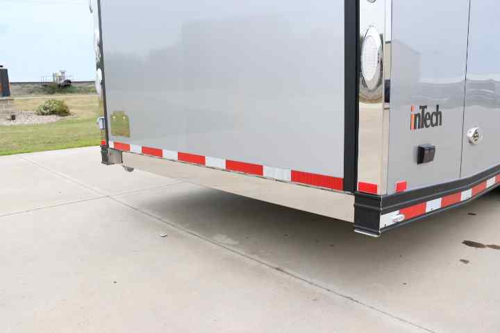 inTech Gooseneck Trailer