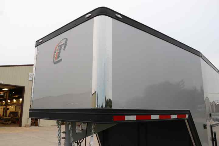 inTech Gooseneck Trailer
