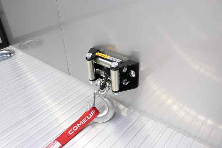 inTech Gooseneck Trailer