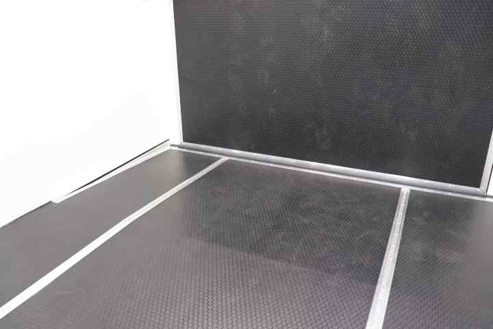 inTech Gooseneck Trailer