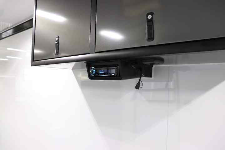 inTech Gooseneck Trailer