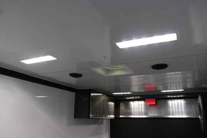 inTech Gooseneck Trailer