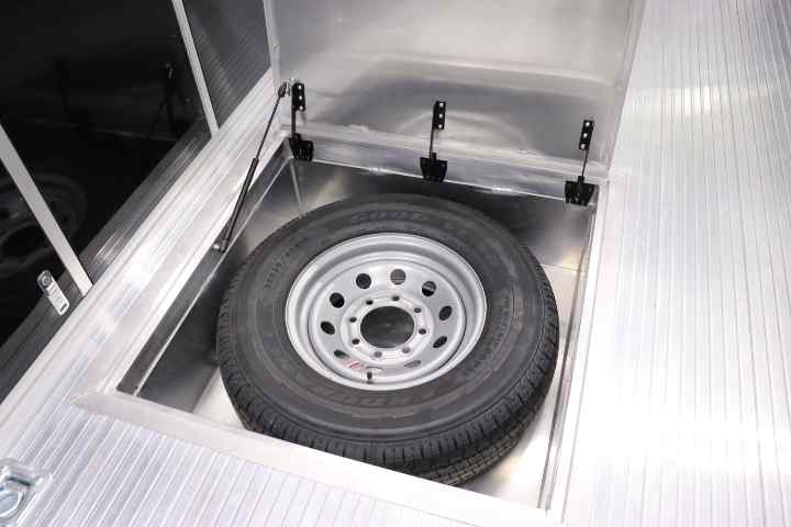 inTech Gooseneck Trailer