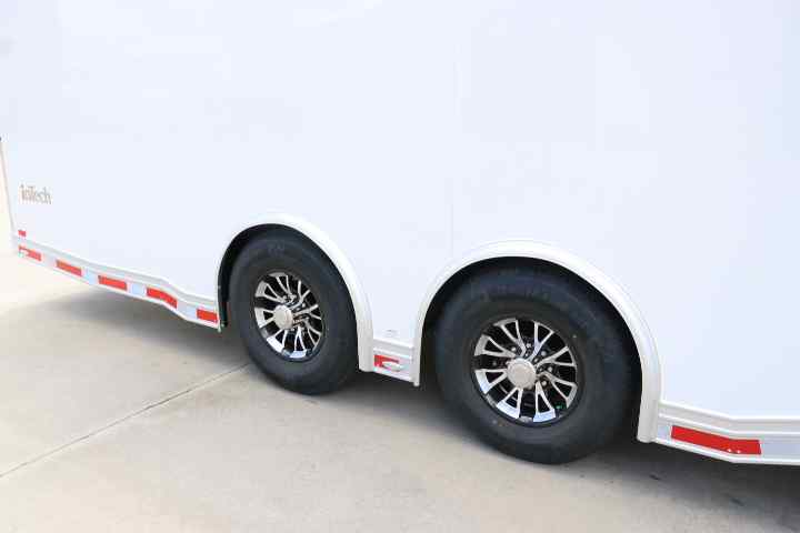 inTech Gooseneck Trailer
