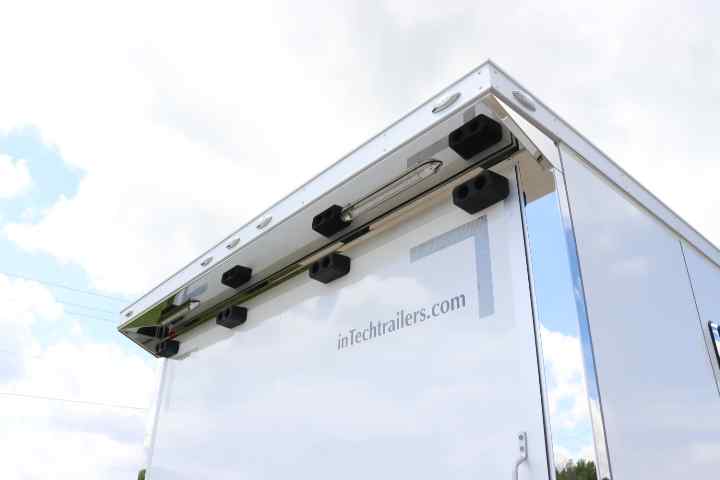 inTech Gooseneck Trailer