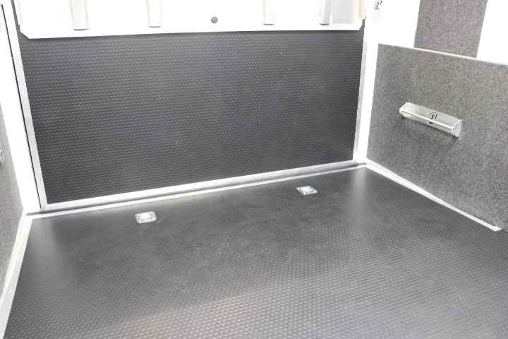inTech Gooseneck Trailer