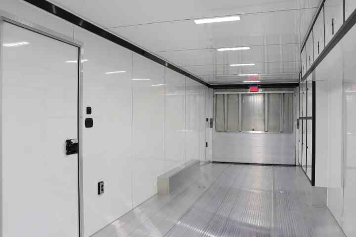 inTech Gooseneck Trailer